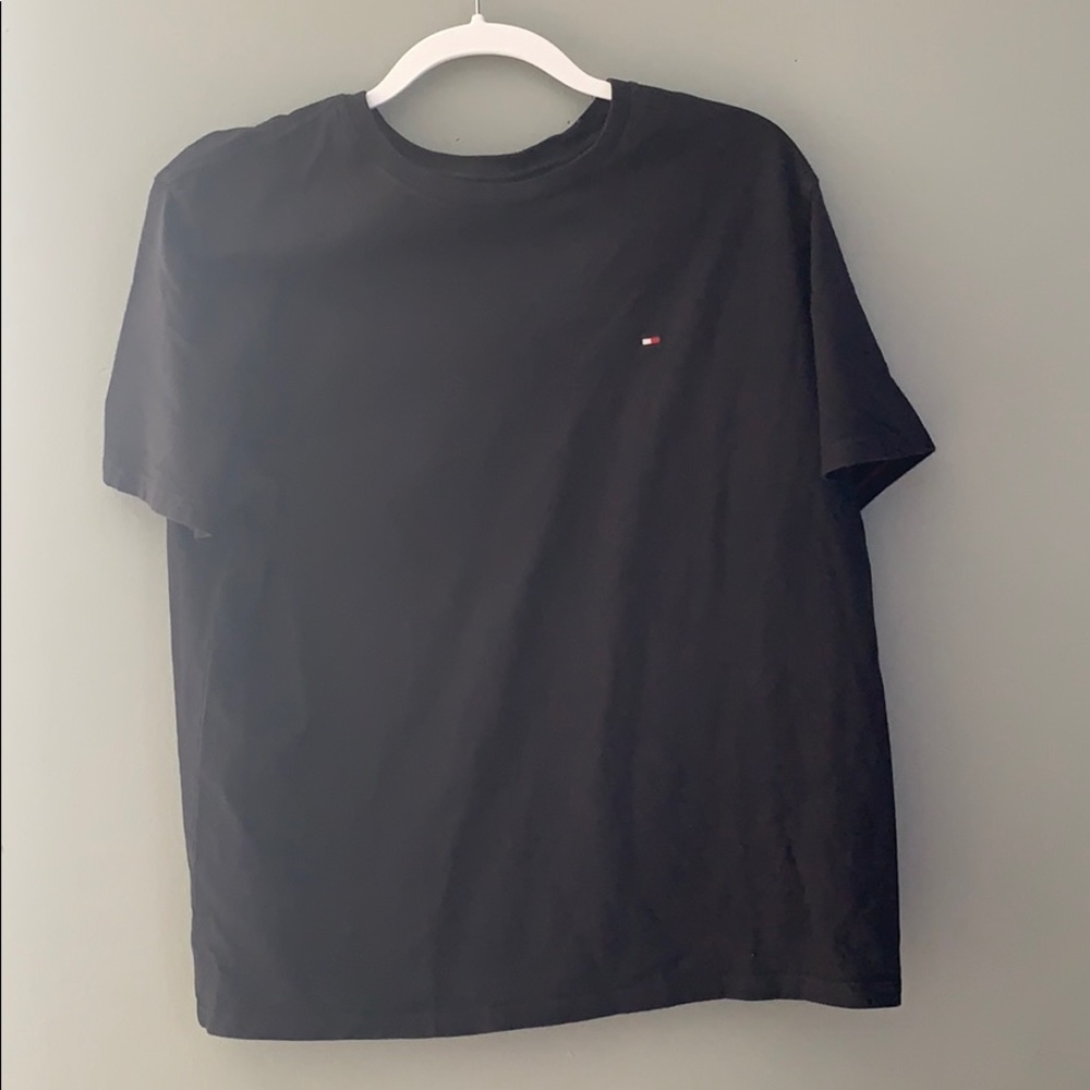Black T